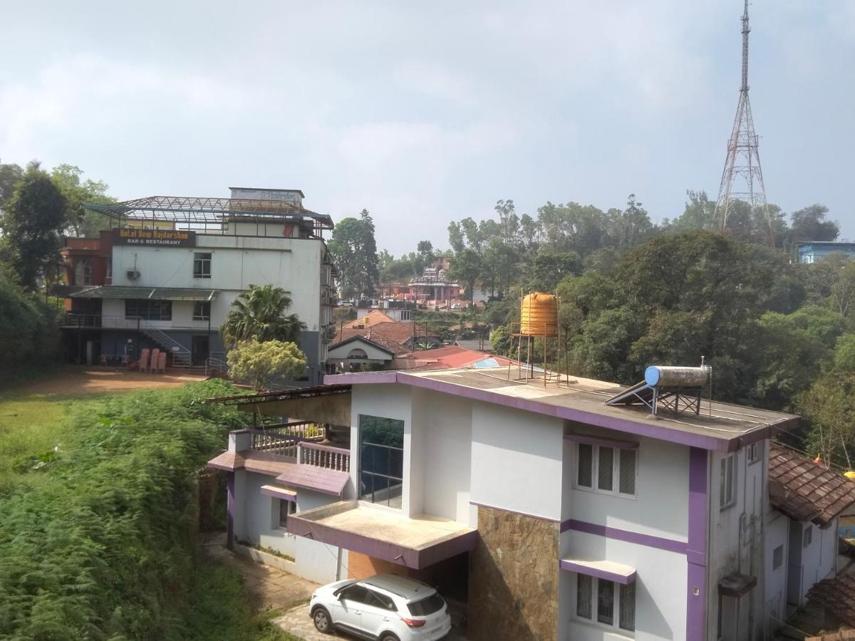 Prashanth Family Homestay Madikeri Bagian luar foto