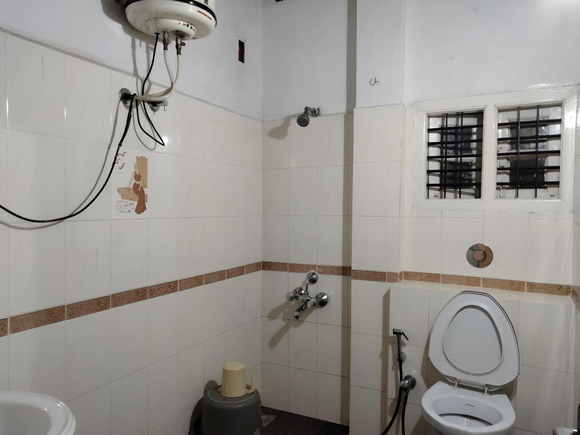 Prashanth Family Homestay Madikeri Bagian luar foto