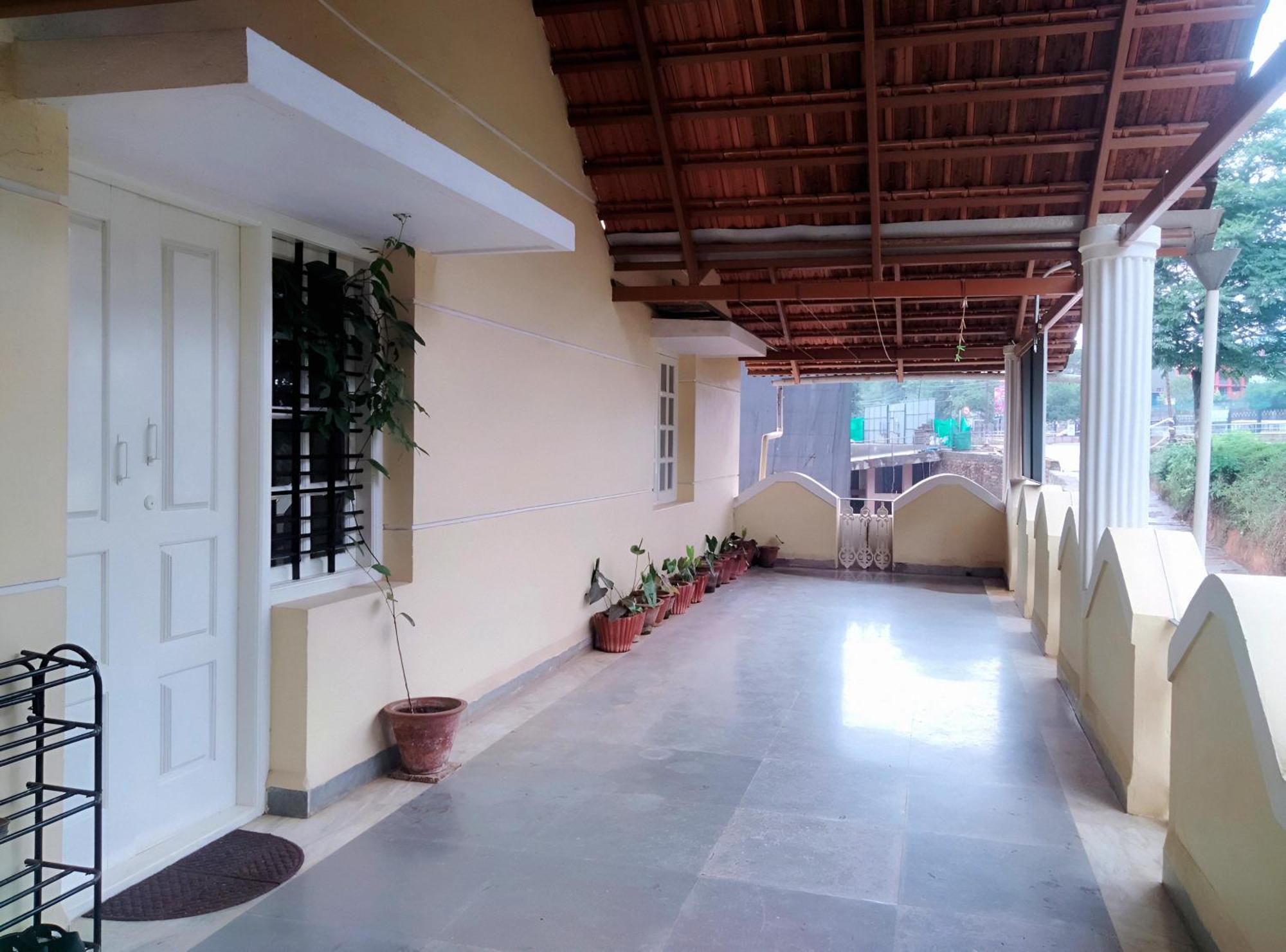Prashanth Family Homestay Madikeri Bagian luar foto